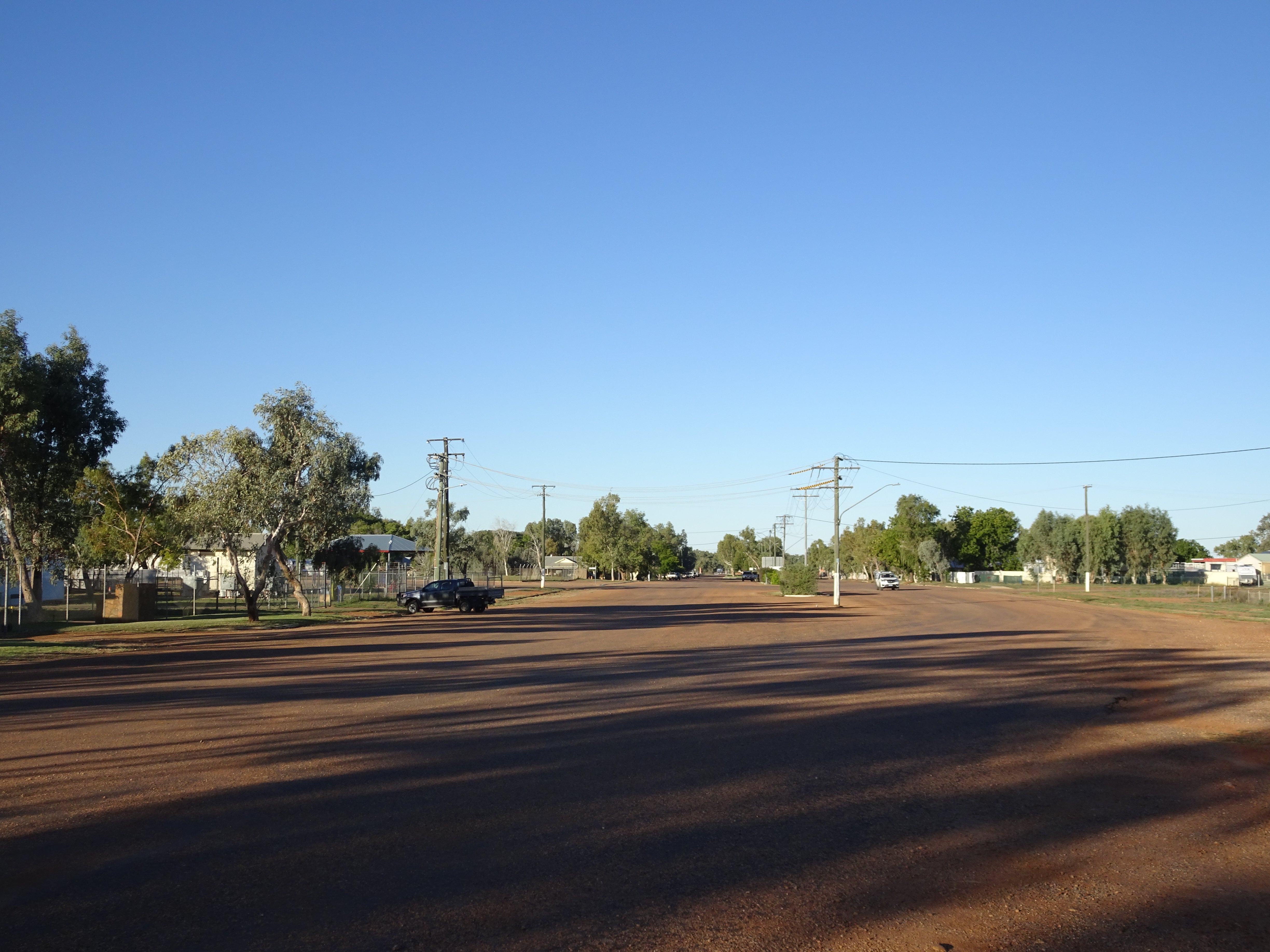 Very wide, virtually empty streets of Boulia