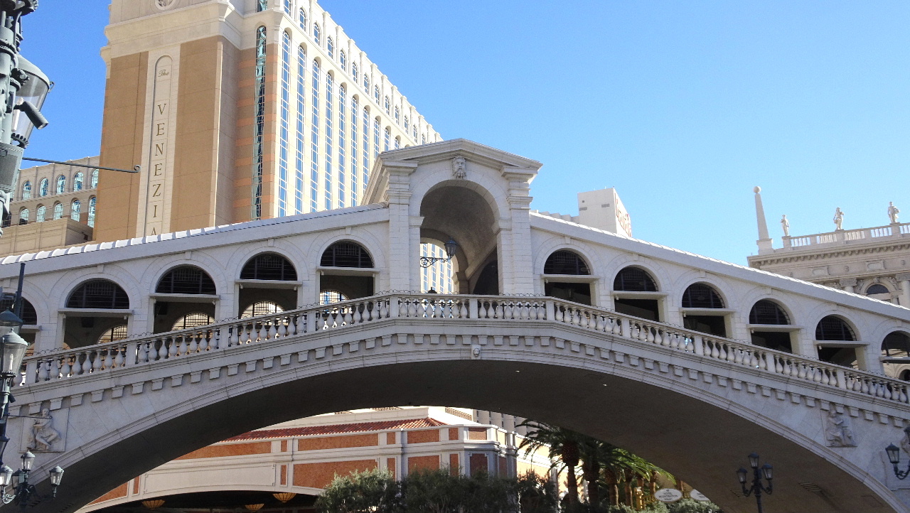 Replica Rialto Bridge outside The Venetian